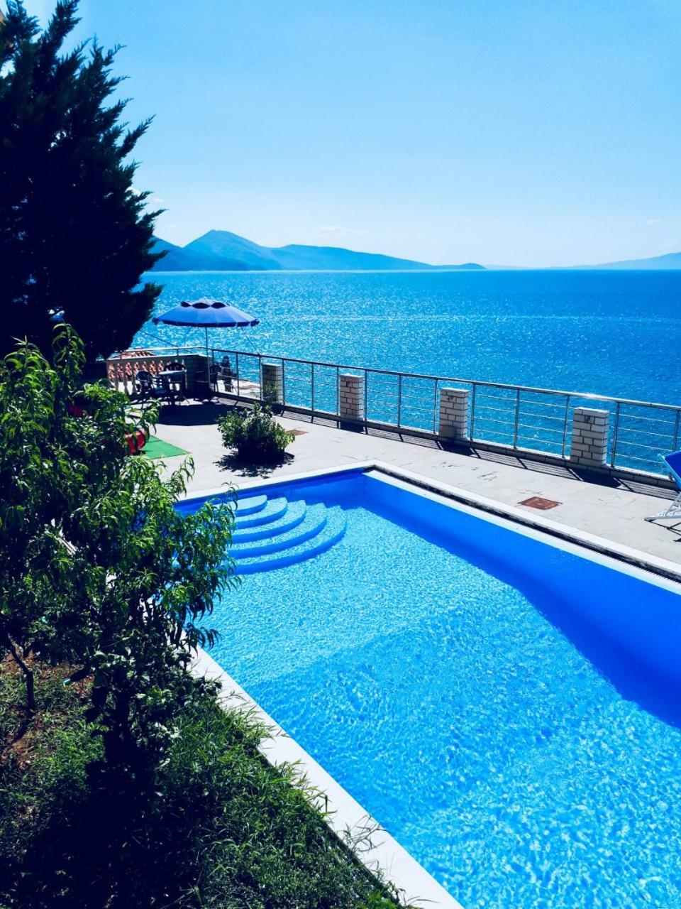 Ionian Bay Apartment Qeparo